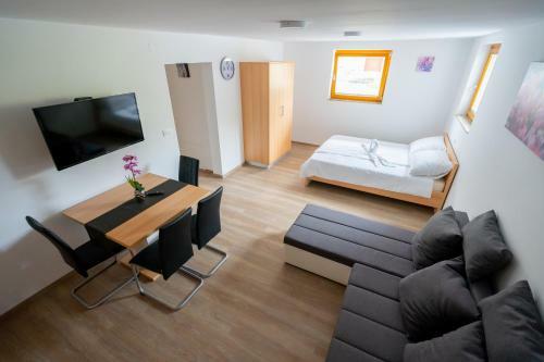 Pjagodic Apartments & Wellness