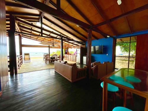 Casa Del Mar