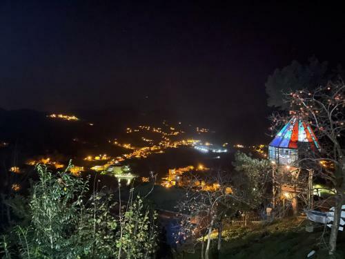 Bed & Breakfast Olimbera K�y Evi
