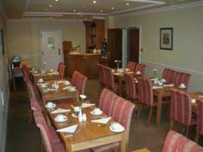 Hostal Abbey Lodge Hotel