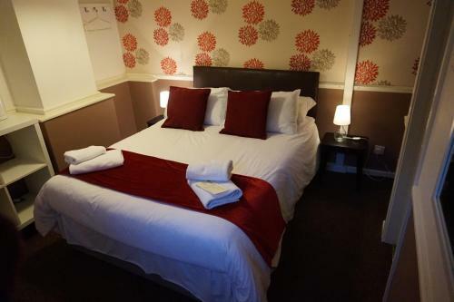 The Boundary Hotel - B&B