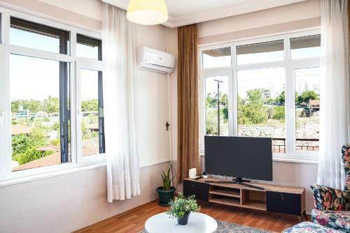 Mavi Avlu - Old Town Apartments