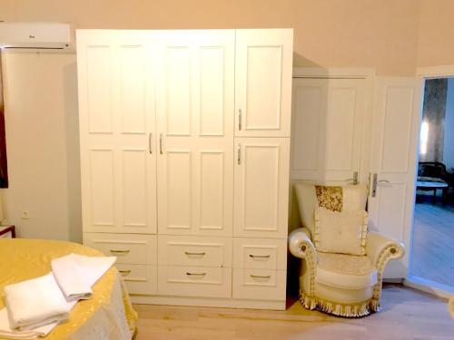 Apartment 2 Bedrooms And Salon Center Beach Old Town