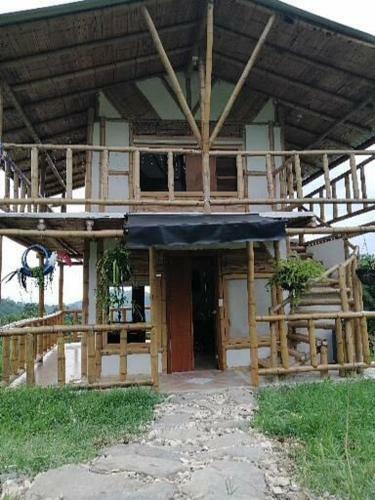 Caba�a Independiente En Granja Agroecologica