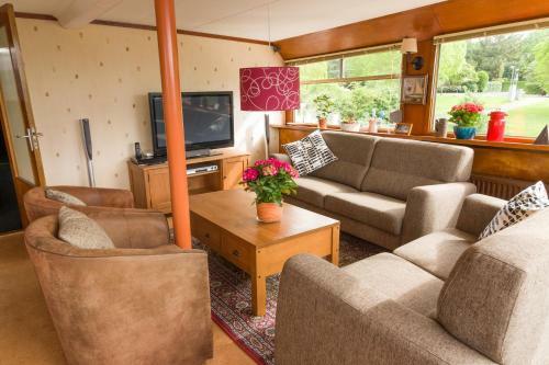 Bed & Breakfast De Logeerboot Dordrecht