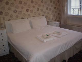 Hostal Raglan House