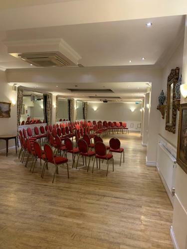 Hostal The Beaufort Hotel