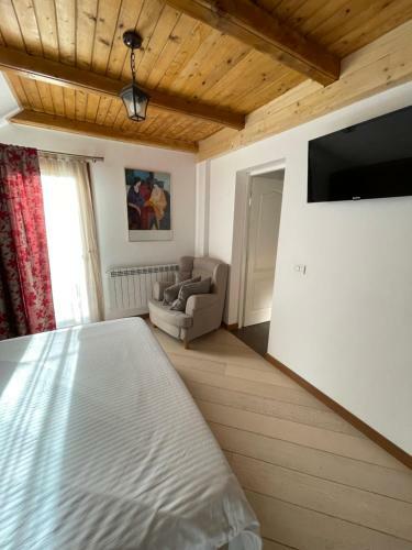 Hostal Vila Delu?
