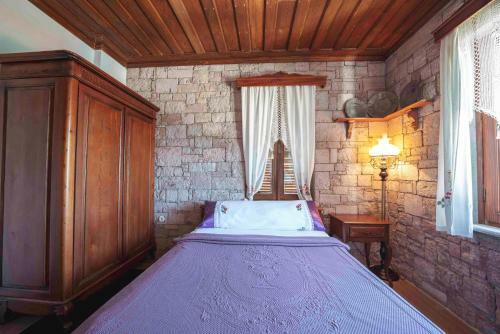 Hotel Cunda Tas Konak Otel