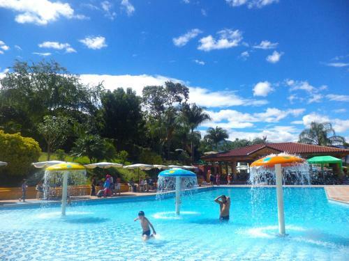 Hostal Hotel Dub�i