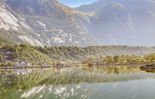 Hotel VIK Pensjonat Og Hytter