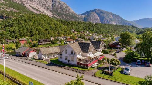 Hotel VIK Pensjonat Og Hytter
