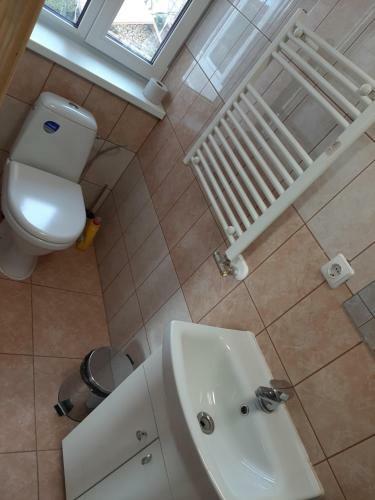 Albergue Rooms For Rent