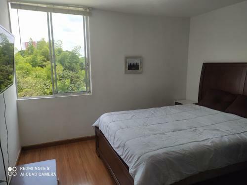 The Palms Apartamento � Meses
