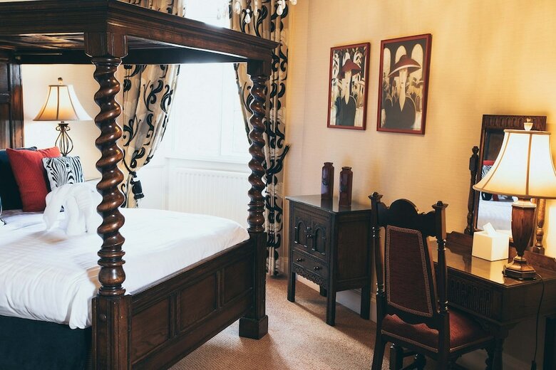Rowton Castle Hotel