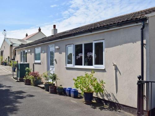 Holly Cottage