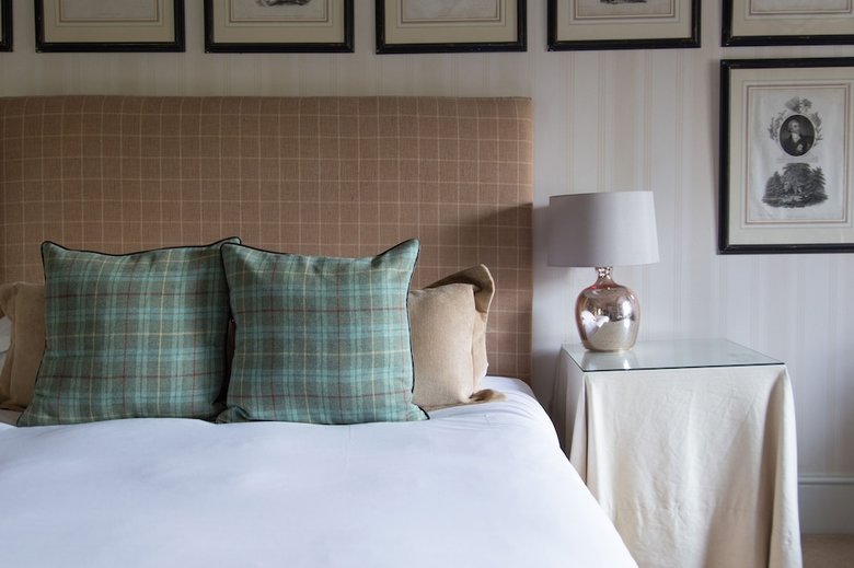 Hostal King John Inn