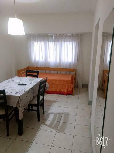 Apartamento Departamento 2 Ambientes Zona Plaza Mitre