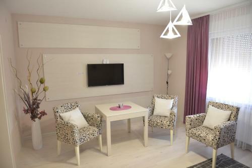 Apartments Tomich