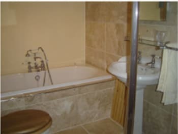 Bed & Breakfast Wayside Guest Accommodation