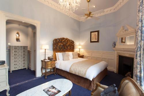 Hotel Warren House