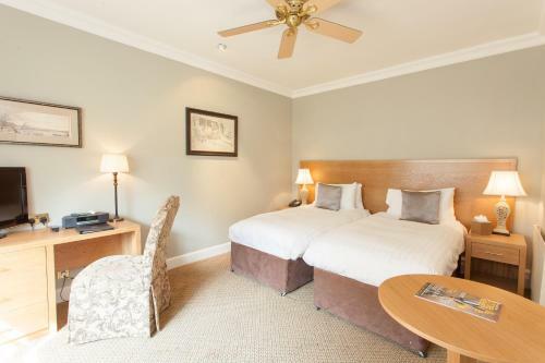 Hotel Warren House