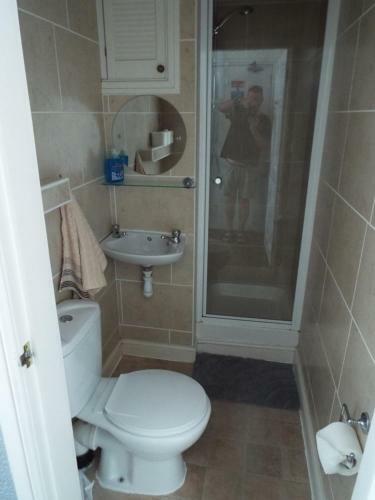 Hostal Andora Guest House