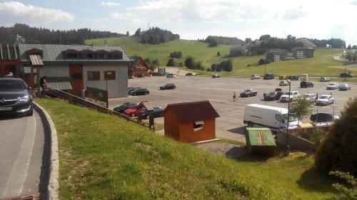 Almet, Apartm�nove ?t�dio 205