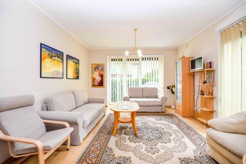 Apartamento Neringos G. Pu?yne 150m Iki J?ros