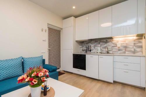 Cozy Vaivorykstes Apartment