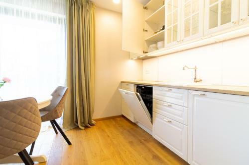 Amber Sand Apartment