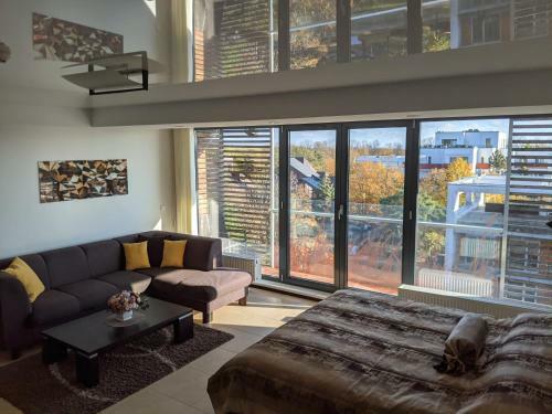 Mini Sun Apartments With Garage Parking