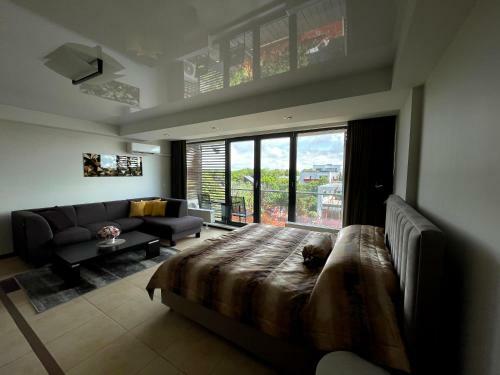 Mini Sun Apartments With Garage Parking