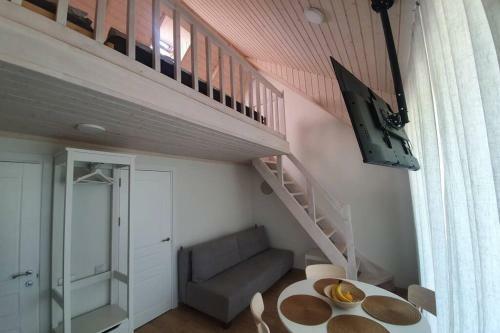 Apartamento 2.5 Kambari? Butas Per Du Auk?tus Su Baseinu