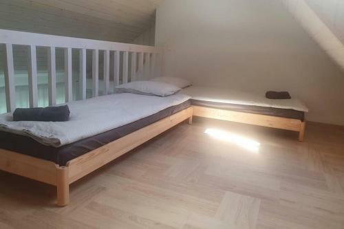 Apartamento 2.5 Kambari? Butas Per Du Auk?tus Su Baseinu