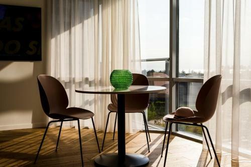 Sirena Sea View Apartments