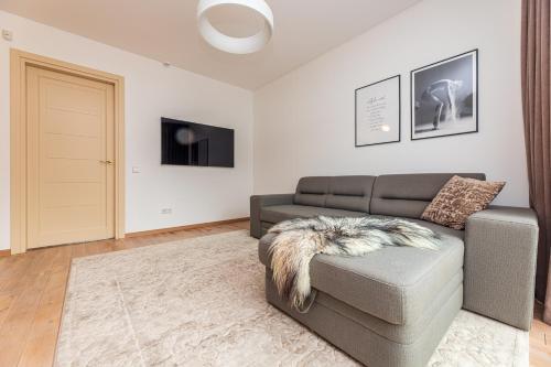 Apartamento J?ros Takas
