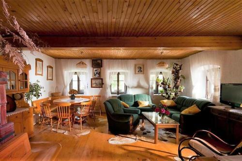 Green Inn Homestead