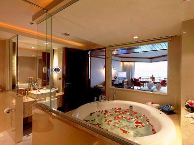 Royal Cliff Beach Hotel