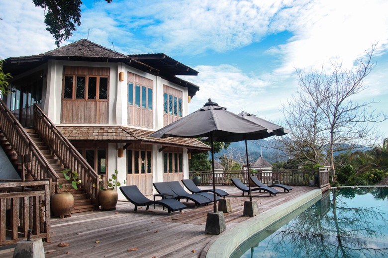 Hotel Aana Resort N Spa