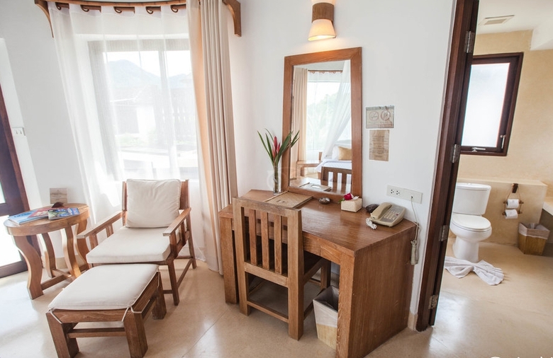 Hotel Aana Resort N Spa