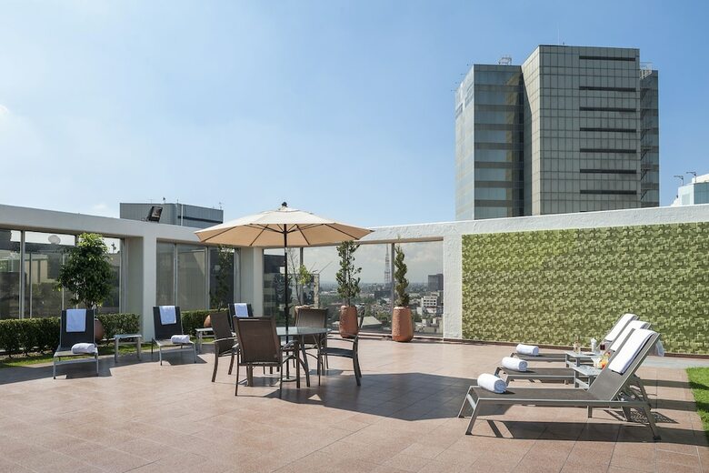 Hotel Casa Blanca