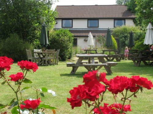 Posada The Plough Inn
