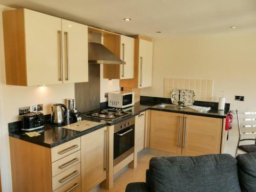 Tewitfield Marina Aparthotel