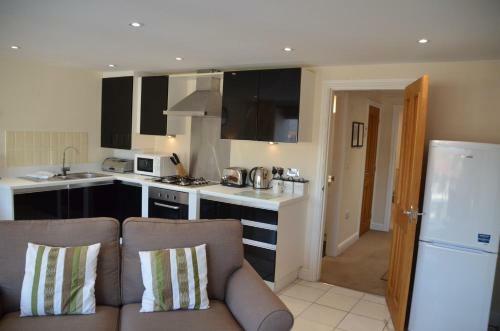 Tewitfield Marina Aparthotel