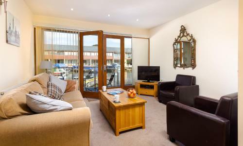 Tewitfield Marina Aparthotel
