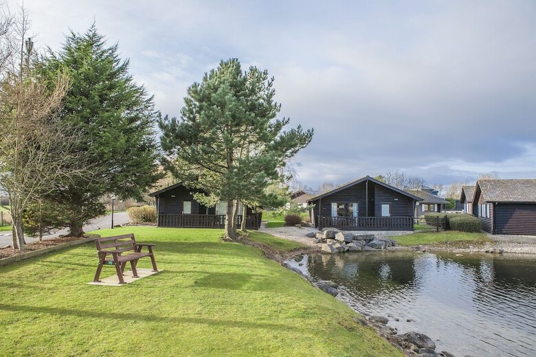 Hotel Pine Lake