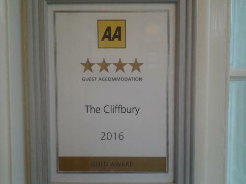Hostal The Cliffbury