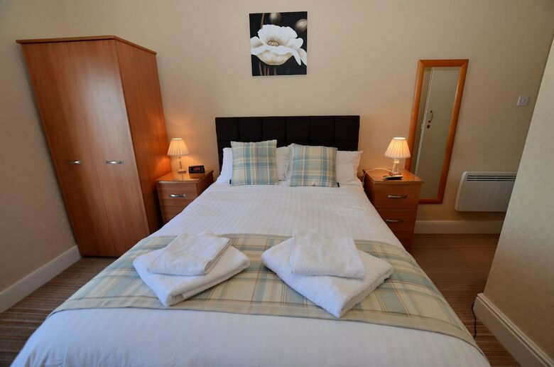 Hostal St. Hilary Guest House