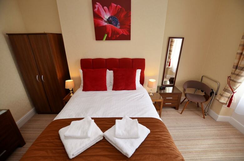 Hostal St. Hilary Guest House